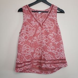 Caslon floral sleeveless crochet bottom v neck top L